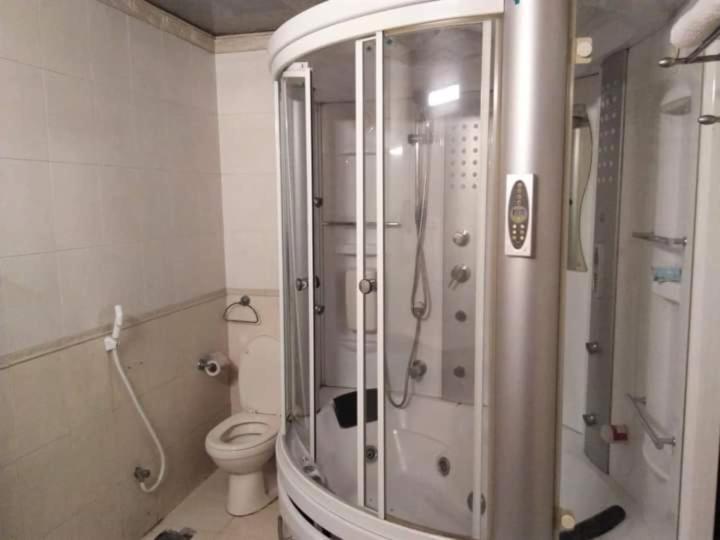 Alsafina Hotel Lahore Bagian luar foto